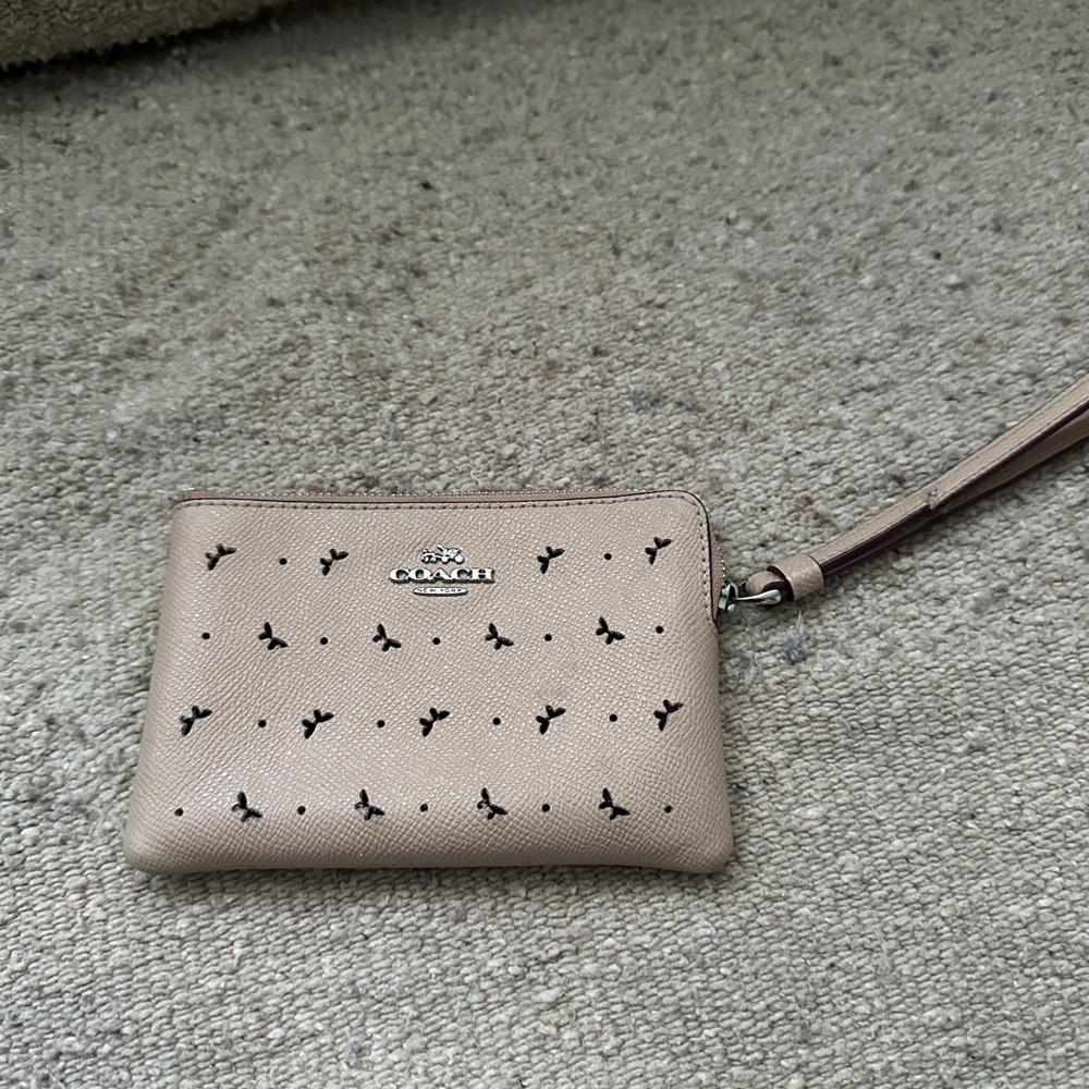 Coach Beige Wristlet with Butterfly Cutouts - Picture 6 of 9